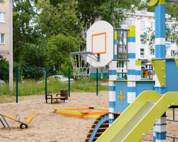В Чайковском появилась новая детская площадка