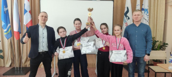 Чайковские гимназисты стали победителями чемпионата города по шахматам среди школьных команд